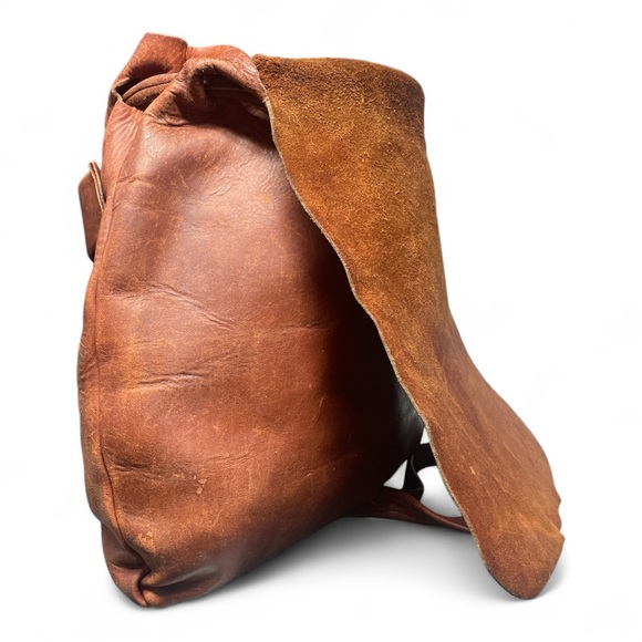 Vintage Leather Backpack Slouch Fold-Over Flap, Mailbag , Rustic Brown - Picture 7 of 11